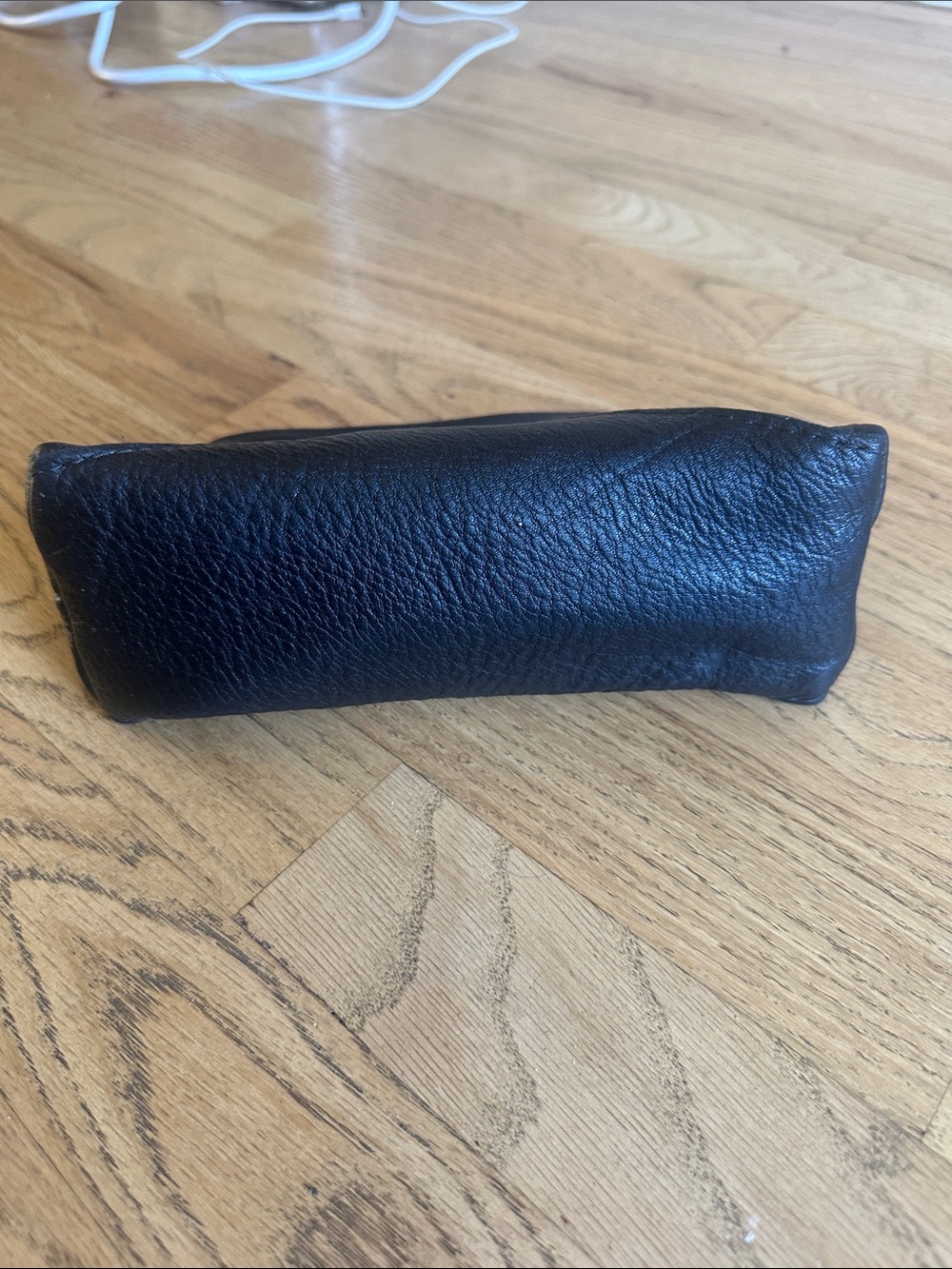 Portland leather sundaze black pebbles pouch - Picture 3 of 4